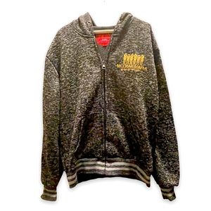Maximos - Poshmark